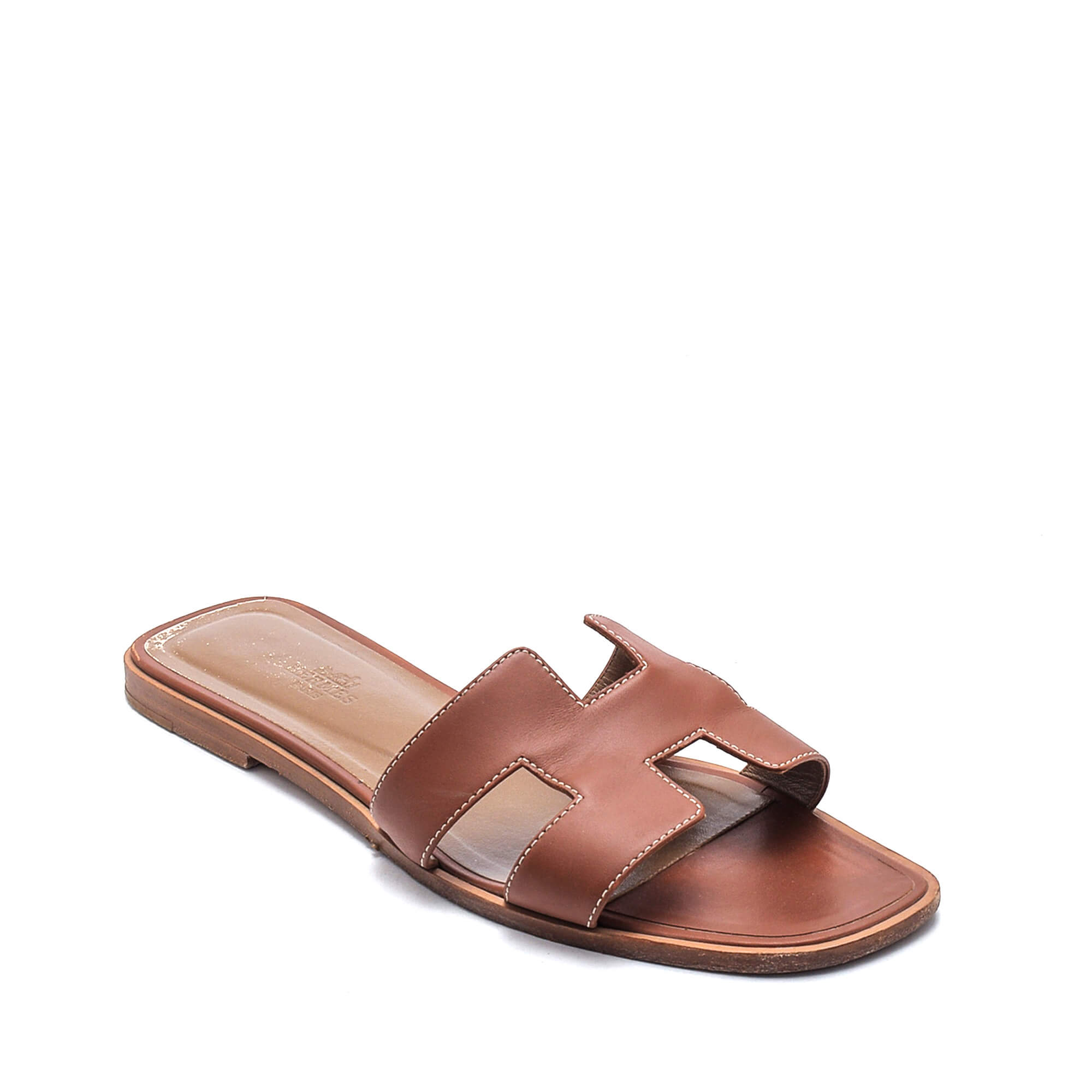 Hermes - Gold Calfskin Leather Oran Sandals 